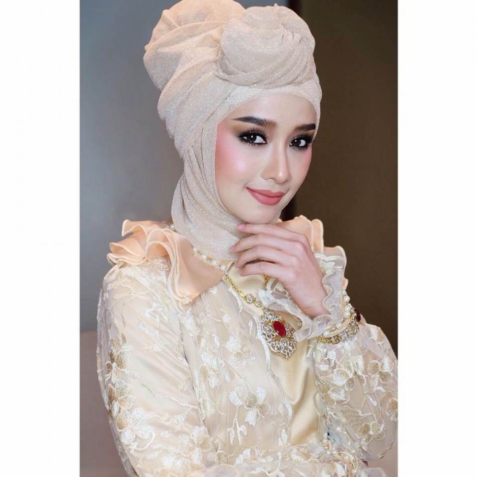 โม