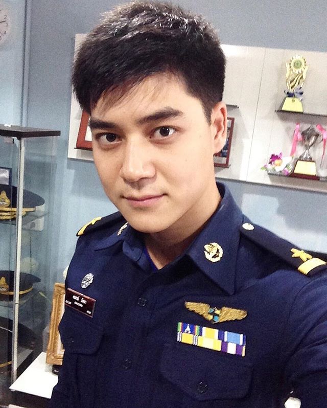 สามีละมุนมาก  อยากเล่นปืนสามี