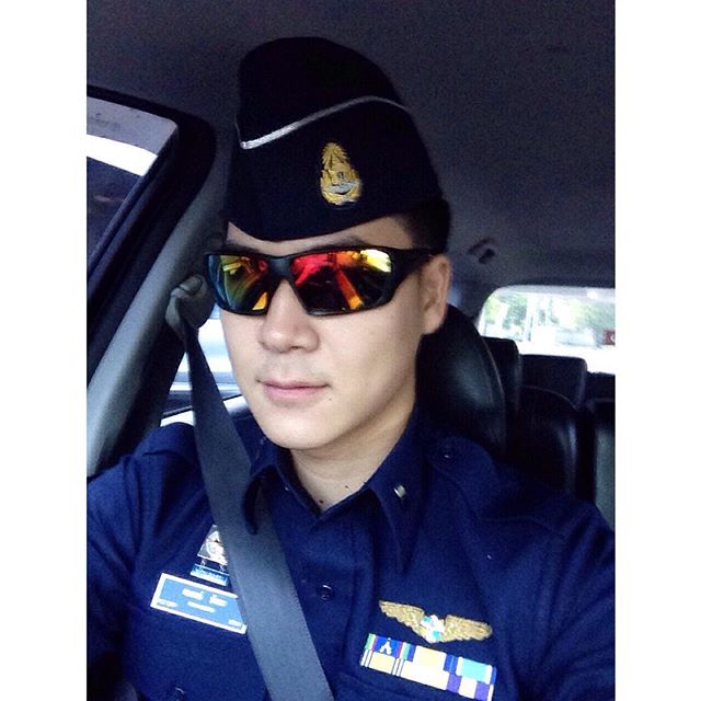สามีละมุนมาก  อยากเล่นปืนสามี