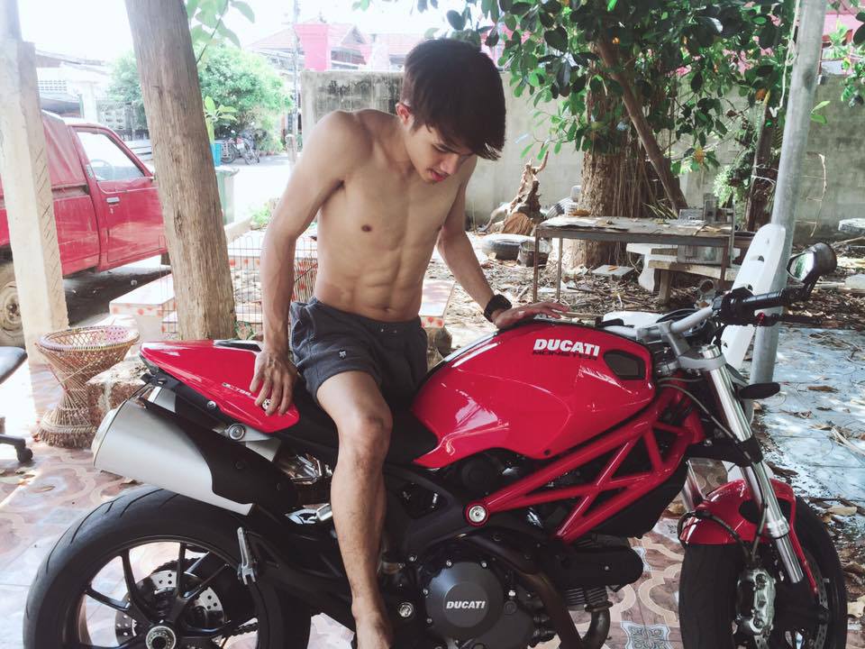 ฟินๆกับน้องหนึ่ง
