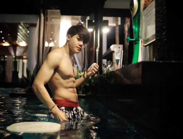 คุณหมอขา2