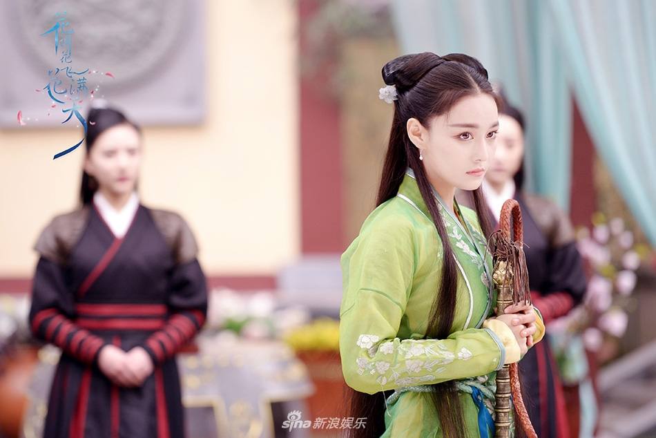 ละคร Hua Xie Hua Fei Hua Man Tian 《花谢花飞花满天》 2017 12