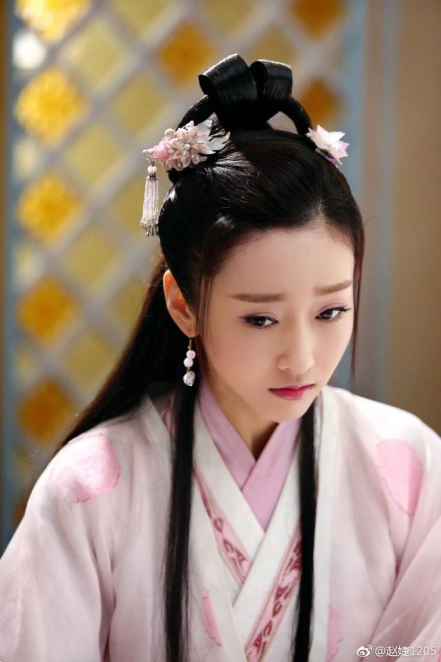 ละคร Hua Xie Hua Fei Hua Man Tian 《花谢花飞花满天》 2017 13
