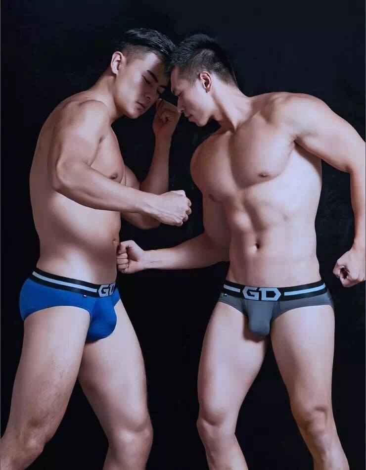 hot male 293 (18+)