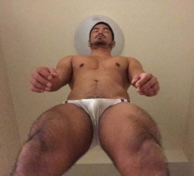 hot male 293 (18+)