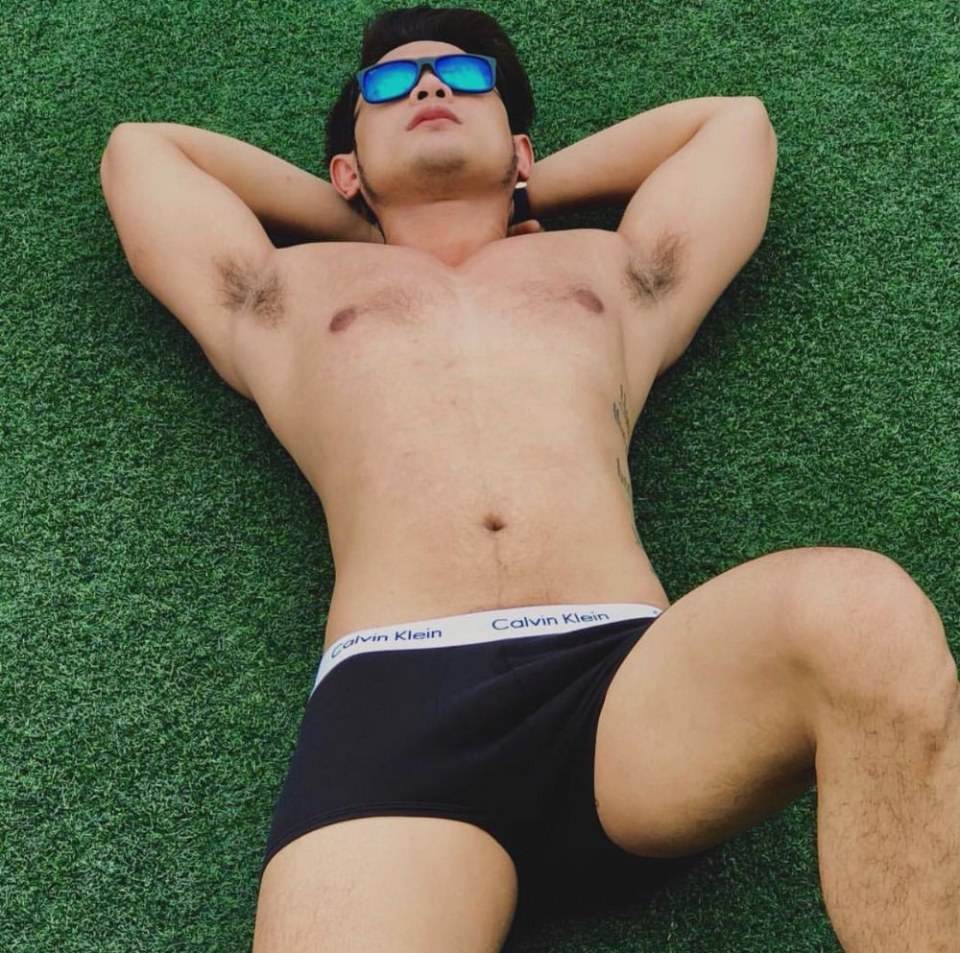 ดม