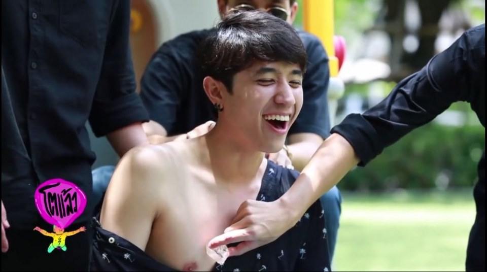 อยากเอาน้ำก้อนถู.....หลังให้ ปังปอนด์แท้เด๊