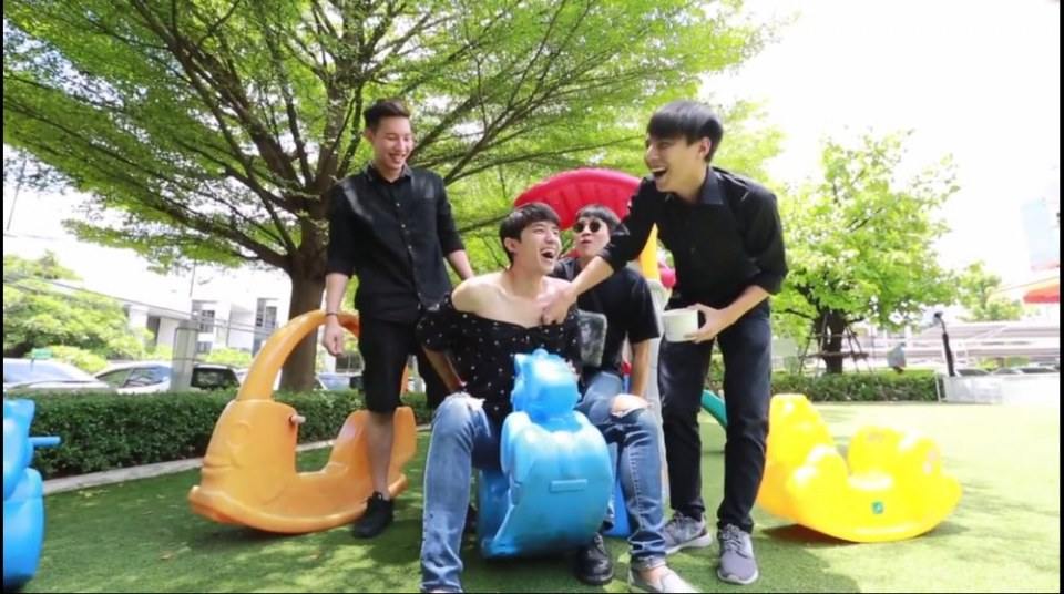 อยากเอาน้ำก้อนถู.....หลังให้ ปังปอนด์แท้เด๊