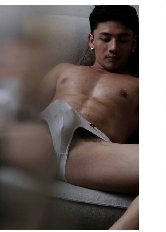 hot male 296 (18+)