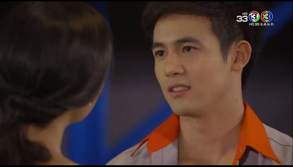 ฮ้อนก็ถอดเสื้อแมจิเลียเอ้ย! เช็ดเหือให้,ถึงเจ้าบ่แม่นพระเอกในละครแต่เจ้าคือพระเอกใจดวงใจของข้อย เบิ่งเพราะมีเจ้า//ระเริงไฟ