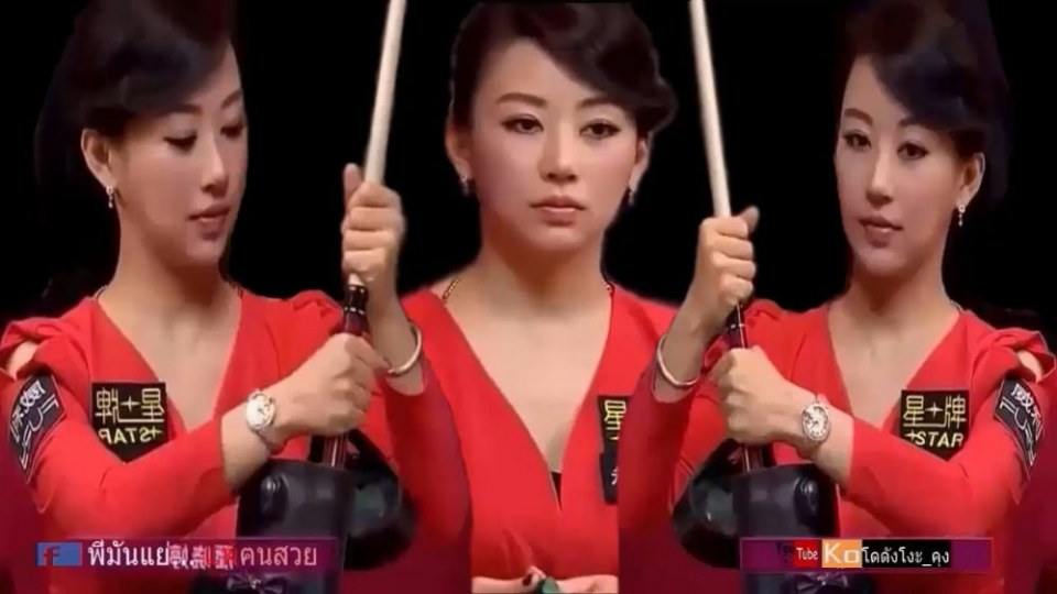 เป็นกำลังใจให้ Pan Xiaoting คนสวยเอาชนะจอมหื่น Ronnie O'Sullivan ให้ได้น่ะค่ะ