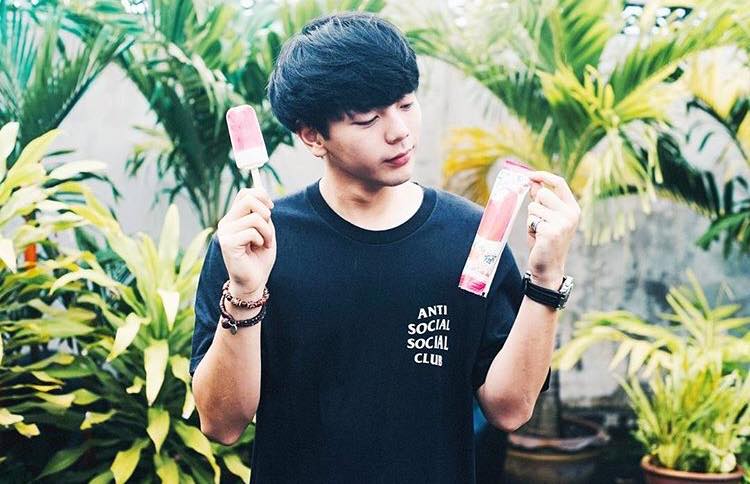 โฆษณา KA Lip Care เอาใจสาววาย (มีคลิป)