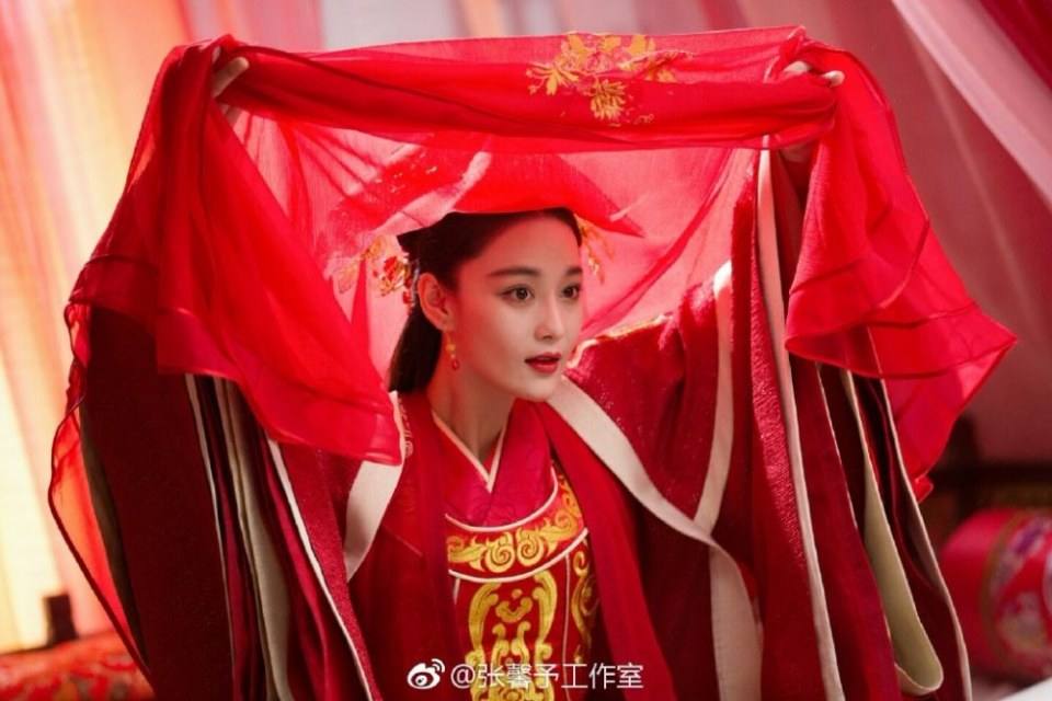 ละคร Hua Xie Hua Fei Hua Man Tian 《花谢花飞花满天》 2017 16