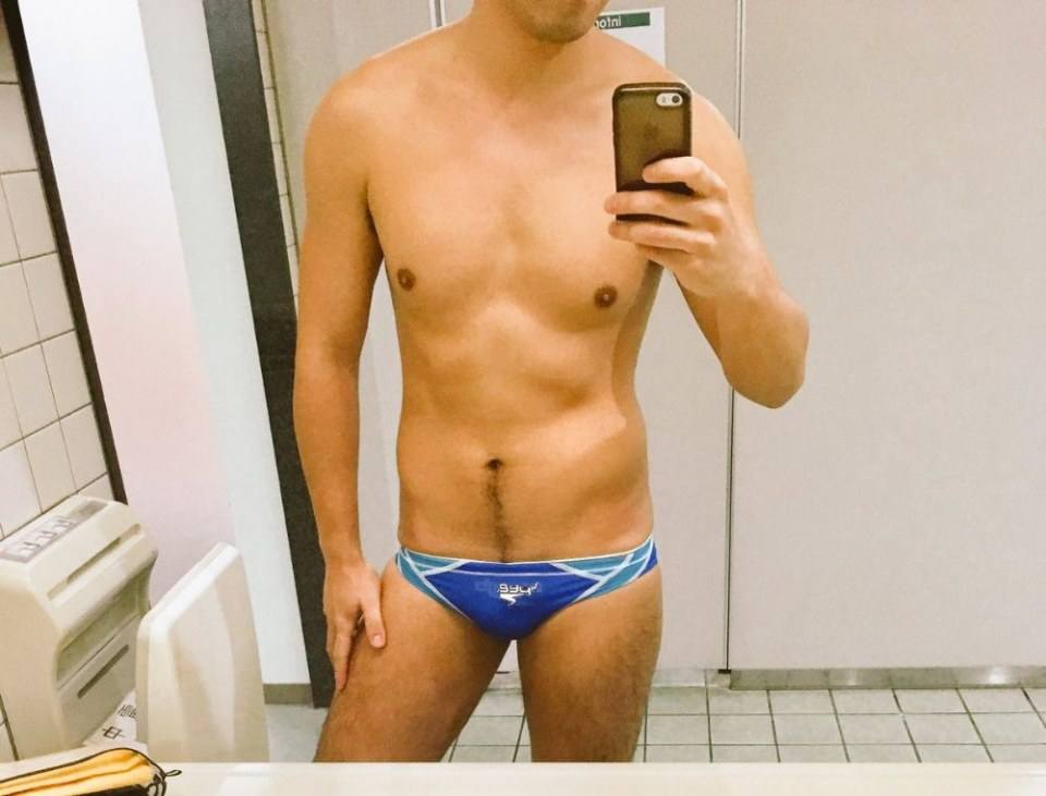 Hot guy in underwear 304