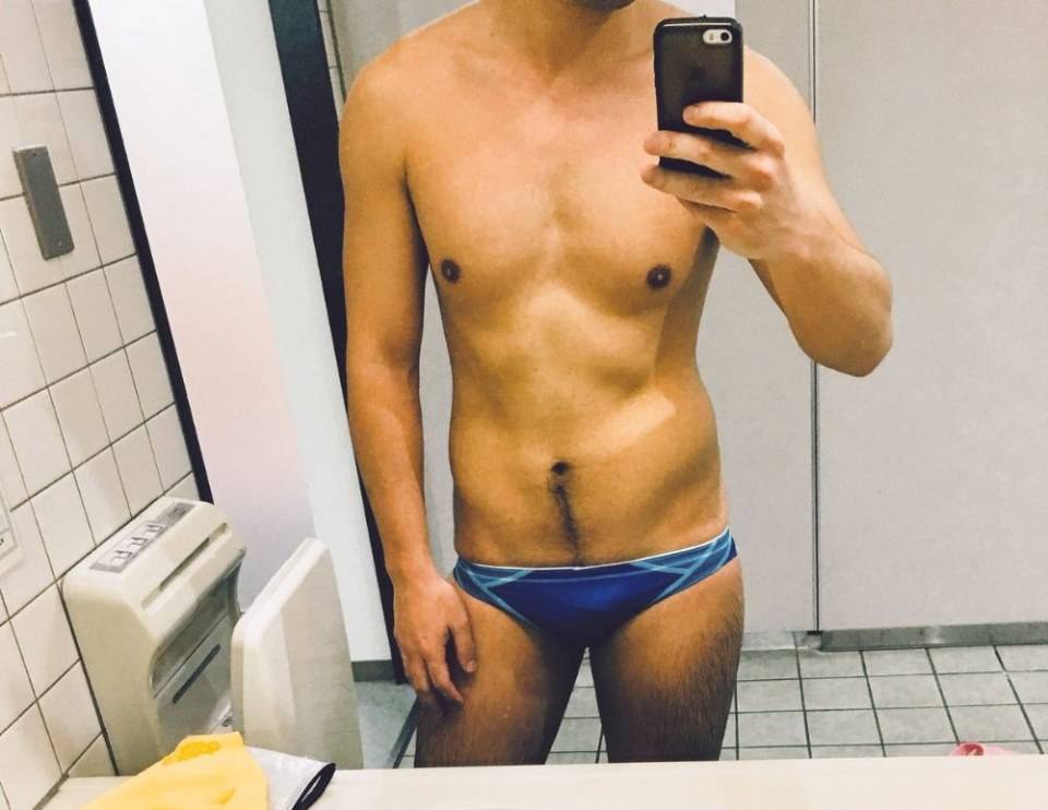 Hot guy in underwear 304