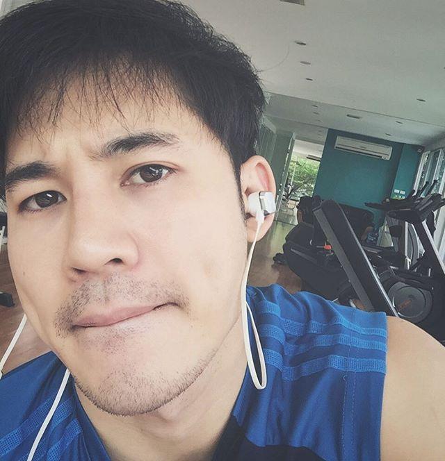 หล่อตามไปฟอลไอจี bomkpn