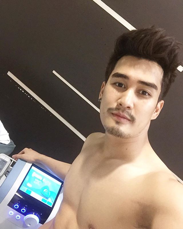 สามีดิว นัทธพงศ์