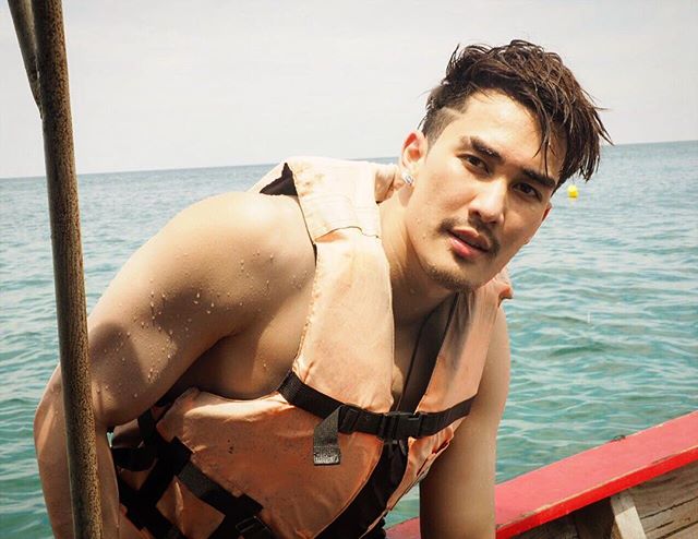 สามีดิว นัทธพงศ์