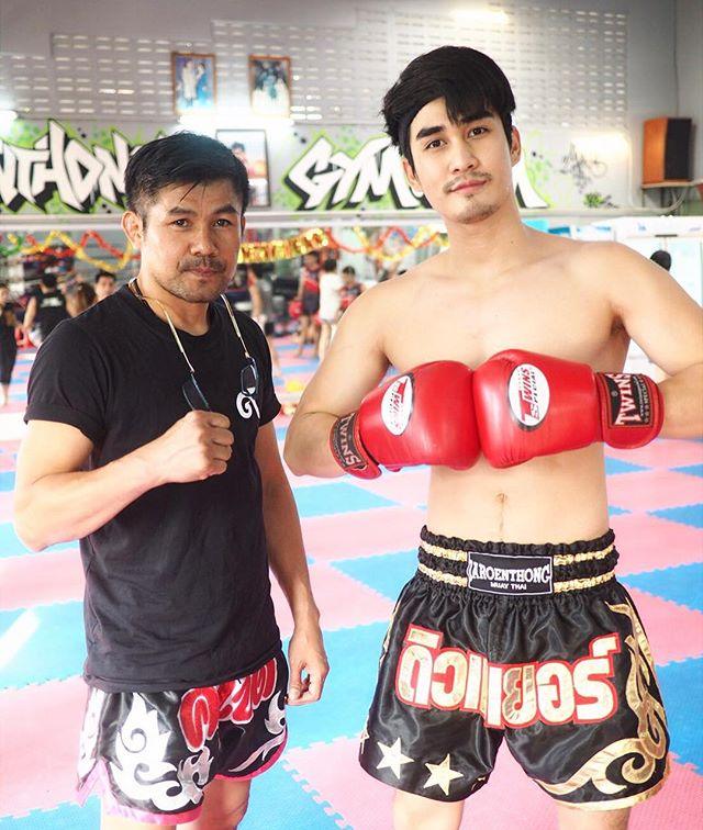สามีดิว นัทธพงศ์
