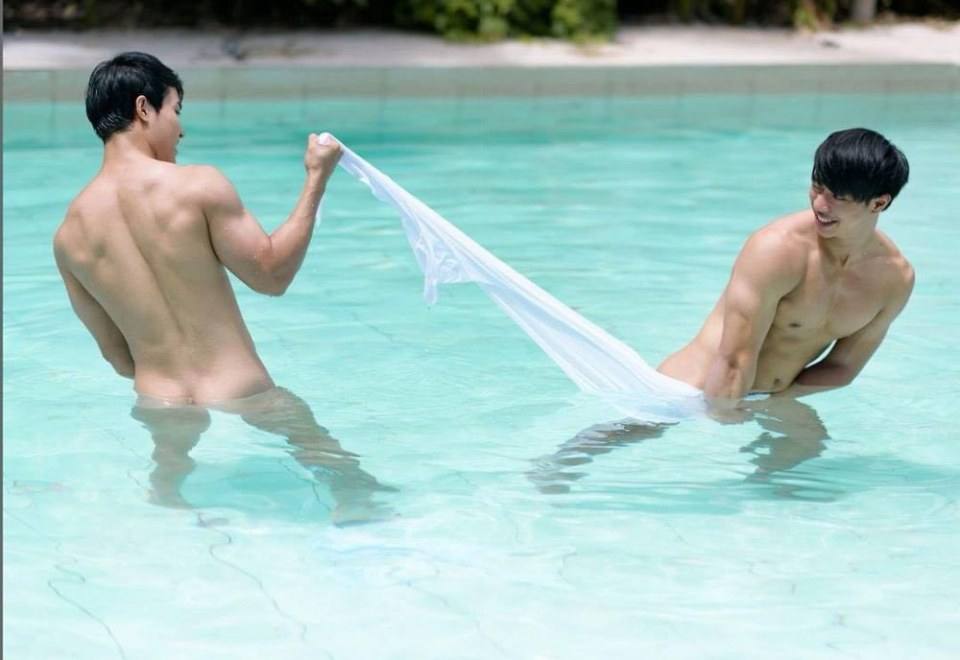 ปากว่างอยากอม
