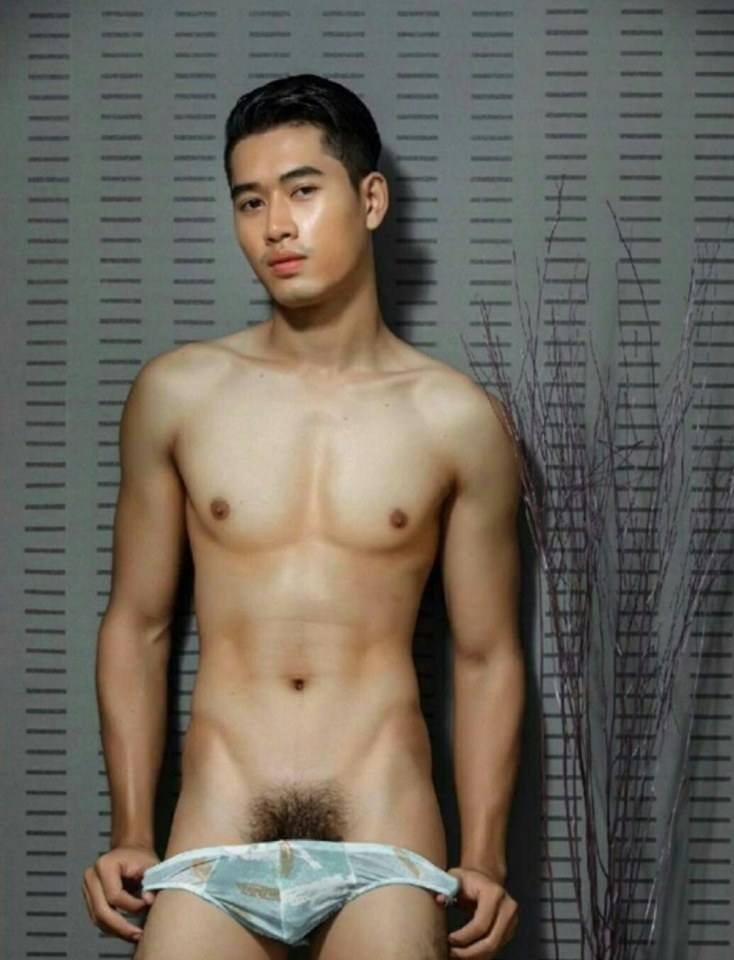 hot male 316 (18+)