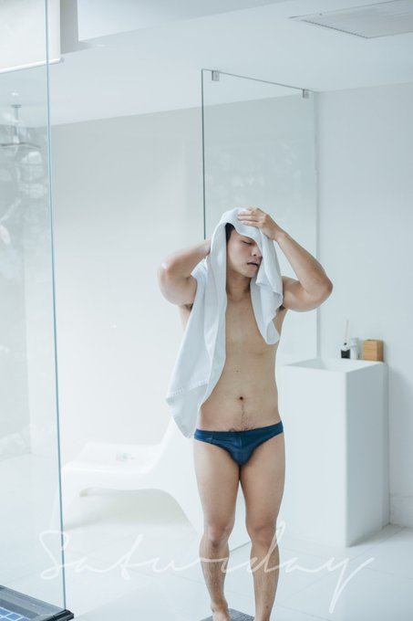 hot male 316 (18+)