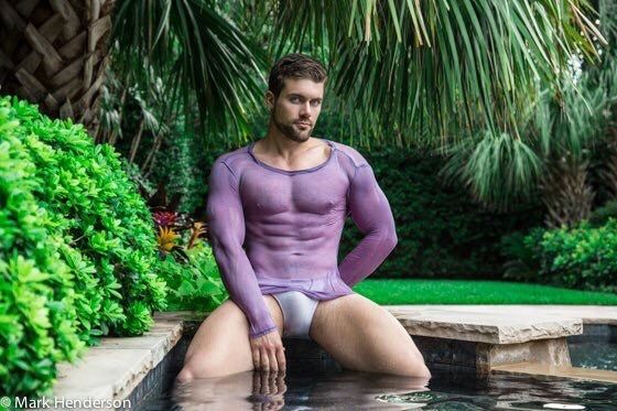 hot male 317 (18+)