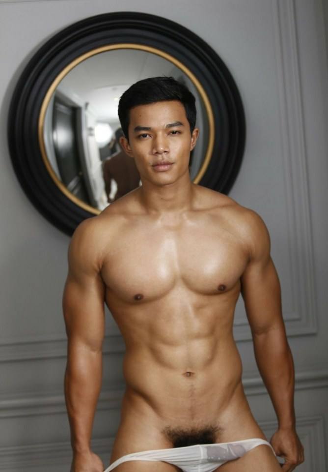 hot male 317 (18+)
