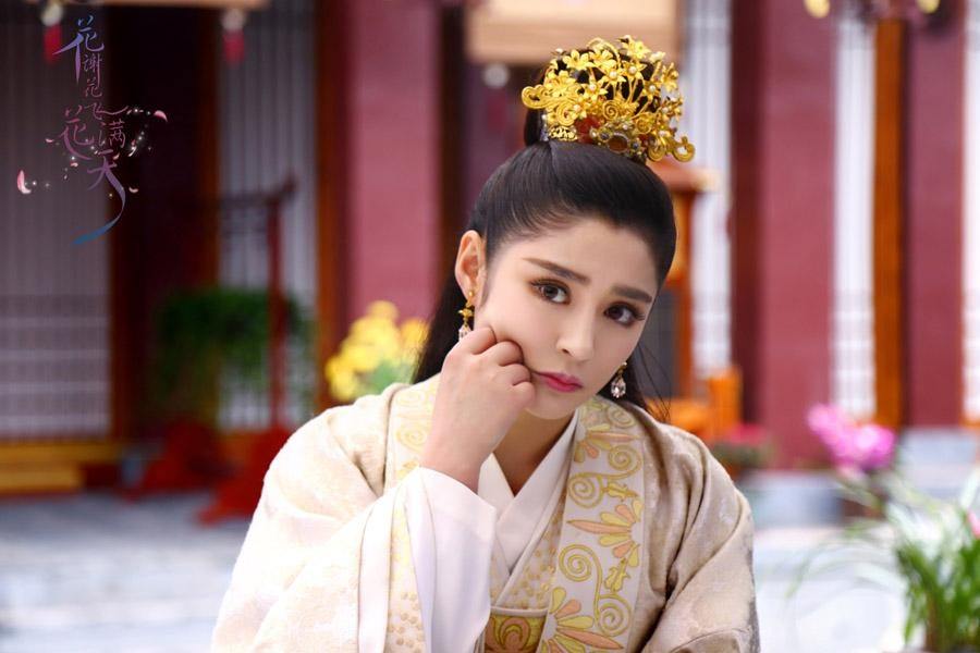 ละคร Hua Xie Hua Fei Hua Man Tian 《花谢花飞花满天》 2017 20