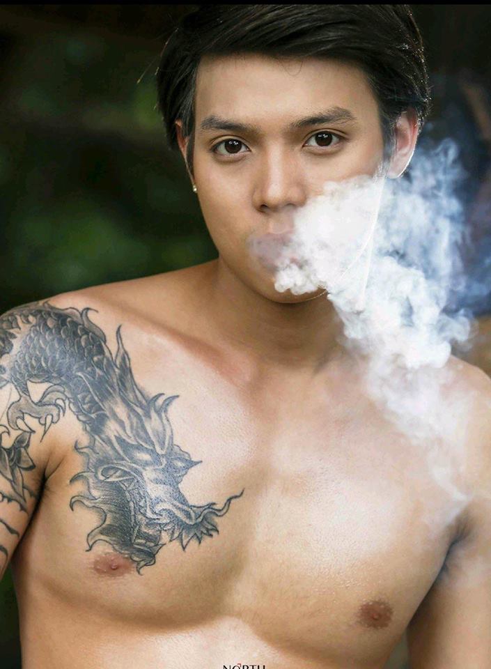 ถอดโชว์เรือนร่าง 2020