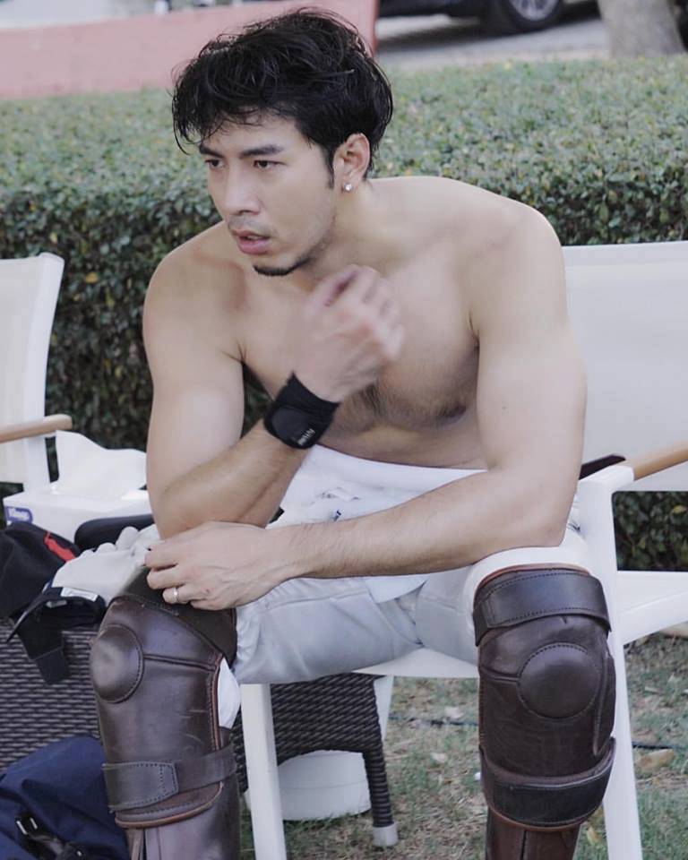 ขอเวลาอยู่กับตัวเองสักพัก 2,413