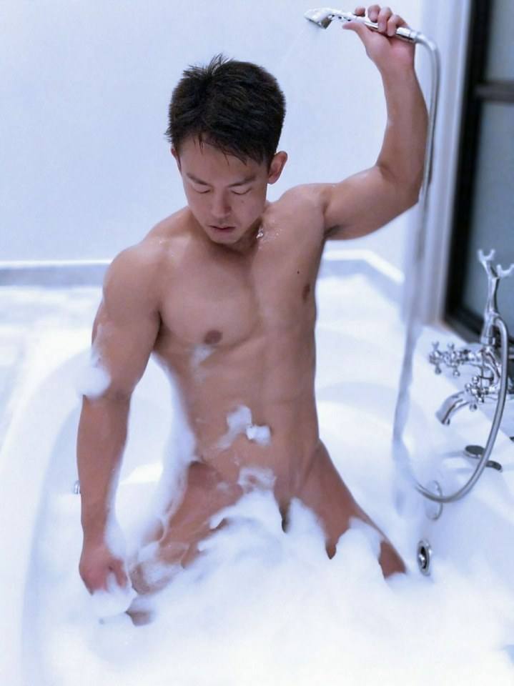 hot male 327 (18+)