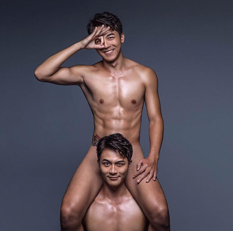 ถ่ายแบบเซ็กซี่ by Teddy Tzeng