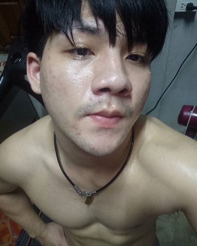 ขาวแซ่บ