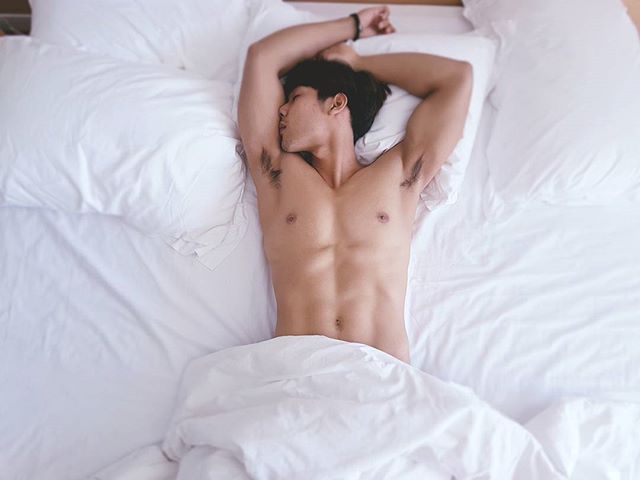 ดอมดมใต้วงแขน