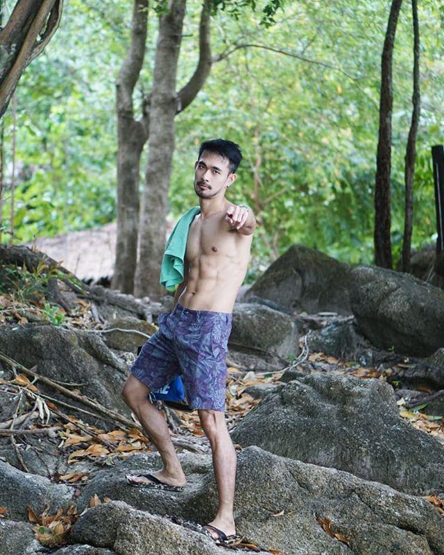 บ้าผช.หนวด