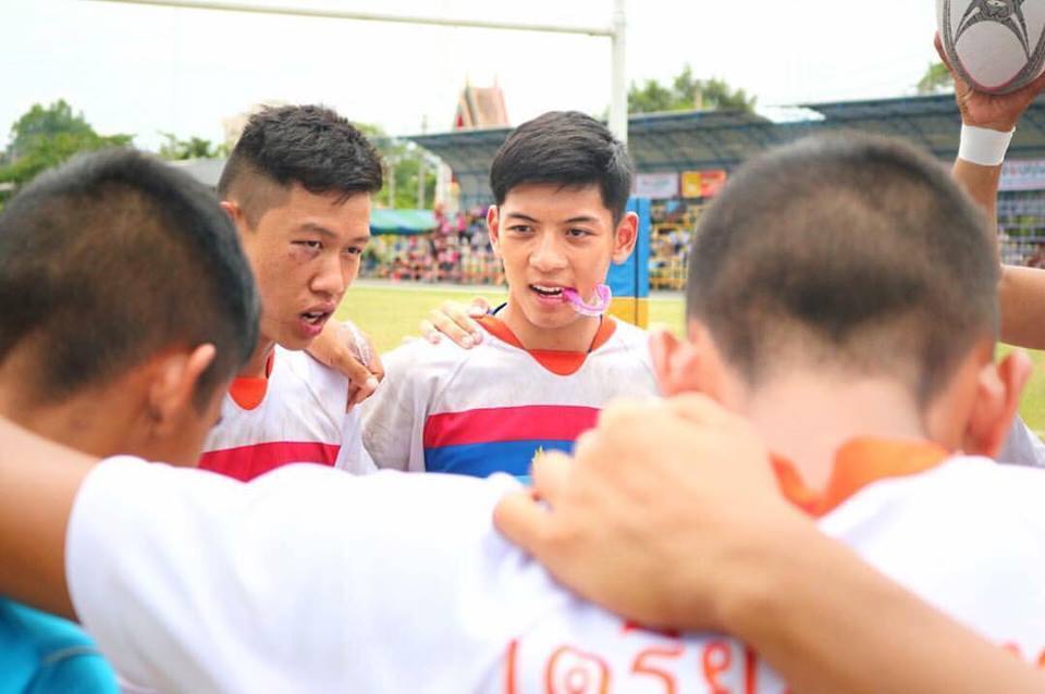 ธีมเพื่อนกันบอยๆ 2,438