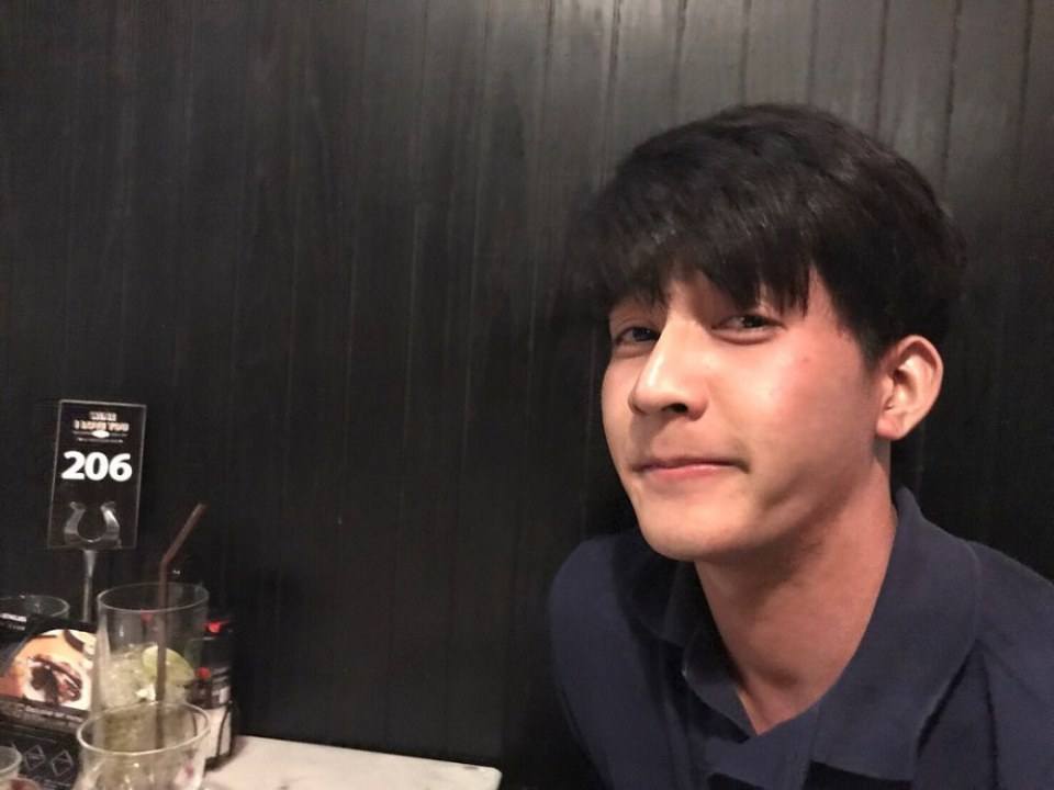 ถ้าได้เจ้ามาเป็นสามีข้อยจะยิ้มปรีทังคืนทังวัน// เอิร์ธ พีรพัฒน์ วัฒนเศรษสิริ