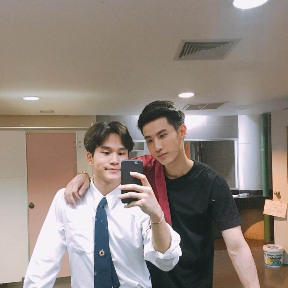 ทิวเดย์ เรือลำนี้ จะอยู่หรือจะหล่ม มีไผตอบได้บ่สายวาย