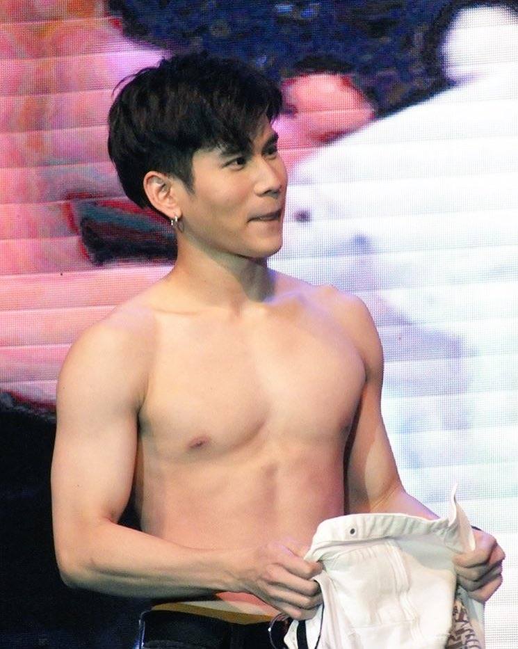 ทิวเดย์ เรือลำนี้ จะอยู่หรือจะหล่ม มีไผตอบได้บ่สายวาย