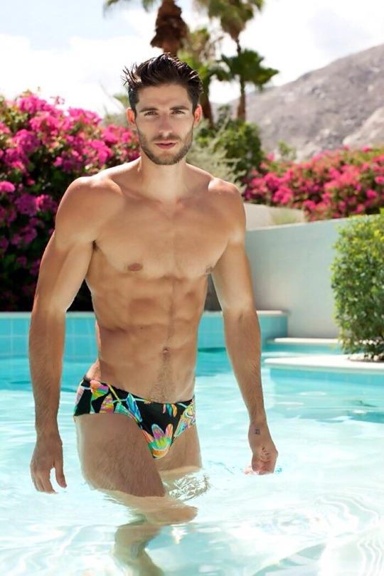 Hot guy in underwear 306