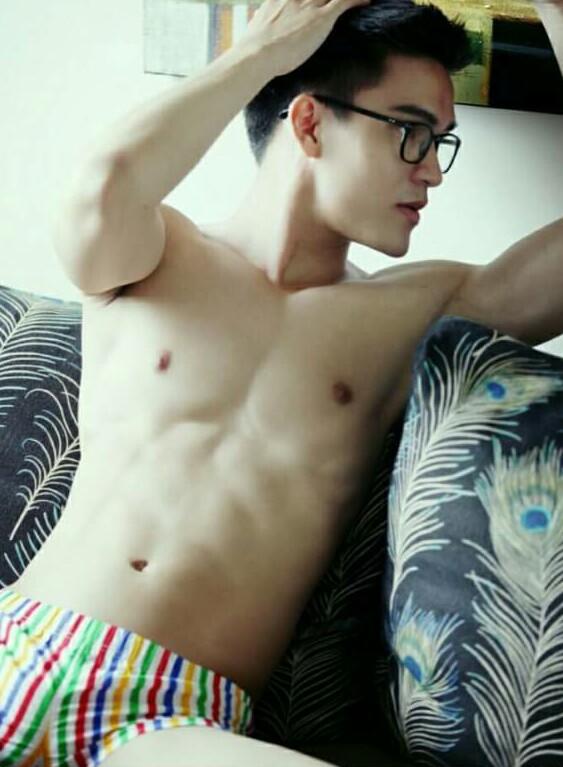 ถอดโชว์เรือนร่าง 2031