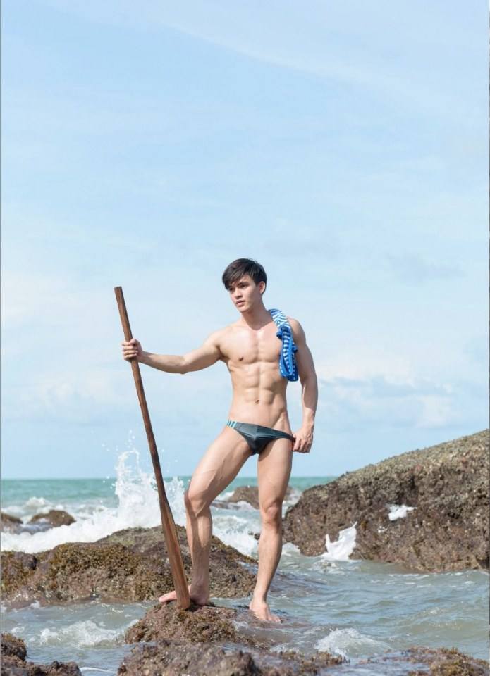 ถอดโชว์เรือนร่าง 2031