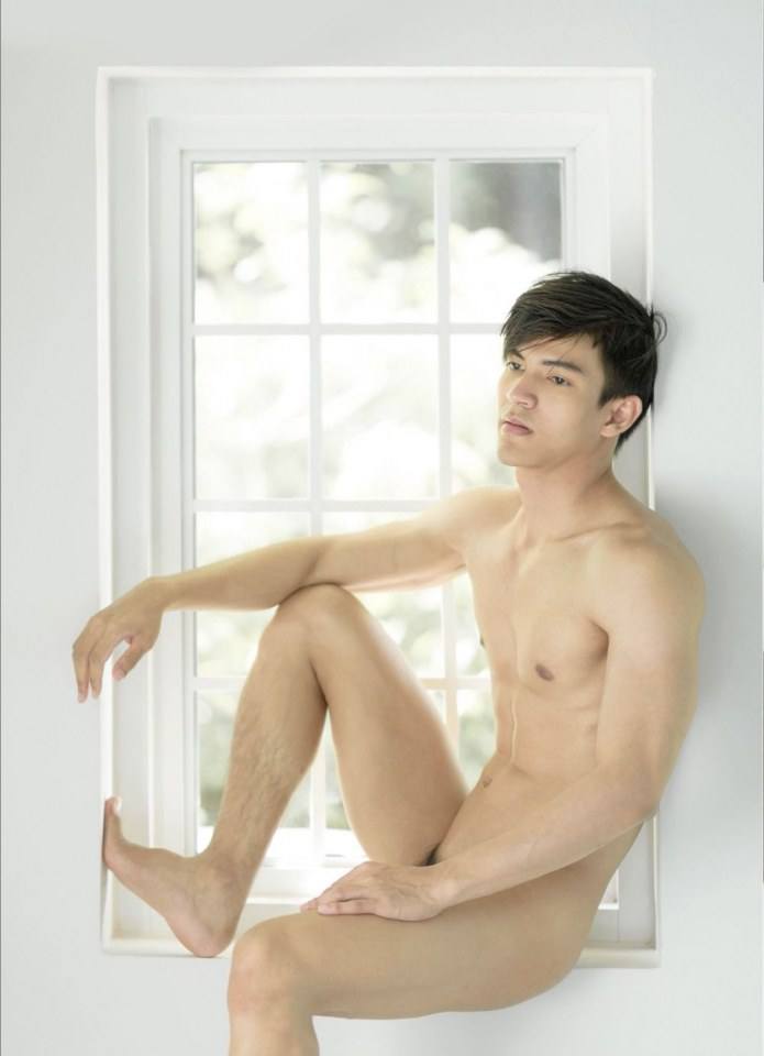 ถอดโชว์เรือนร่าง 2031