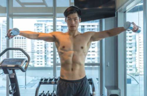 ถอดโชว์เรือนร่าง 2034