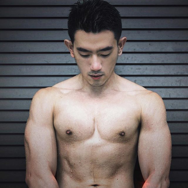 อยากเลียมั้ย?