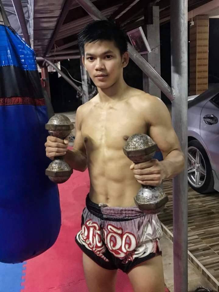 รักแบบนี