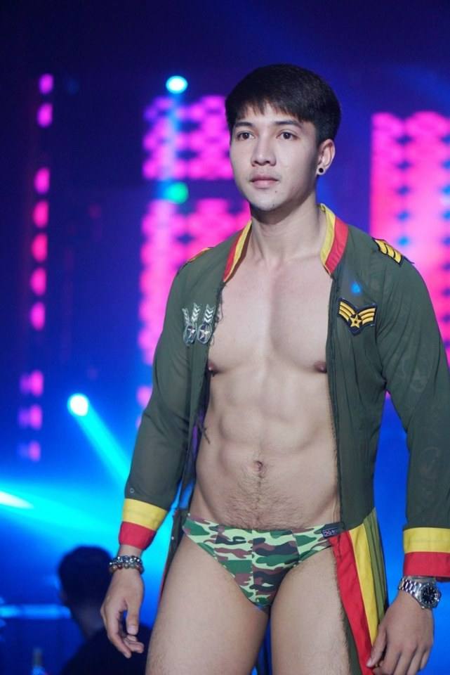 รักแบบนี