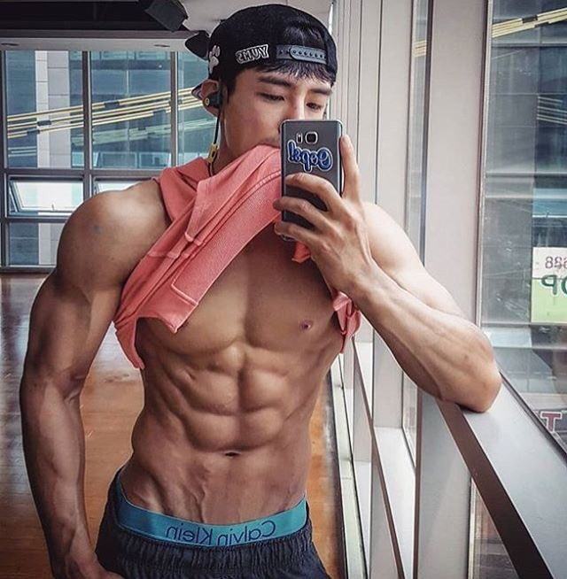 หล่อลงให้เลีย
