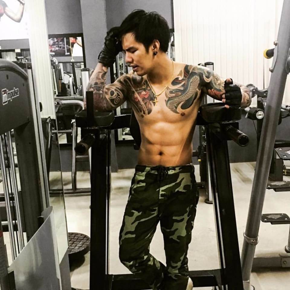 ไหนมาลูบดูซิ  สักจริงหรือปลอม 2,462
